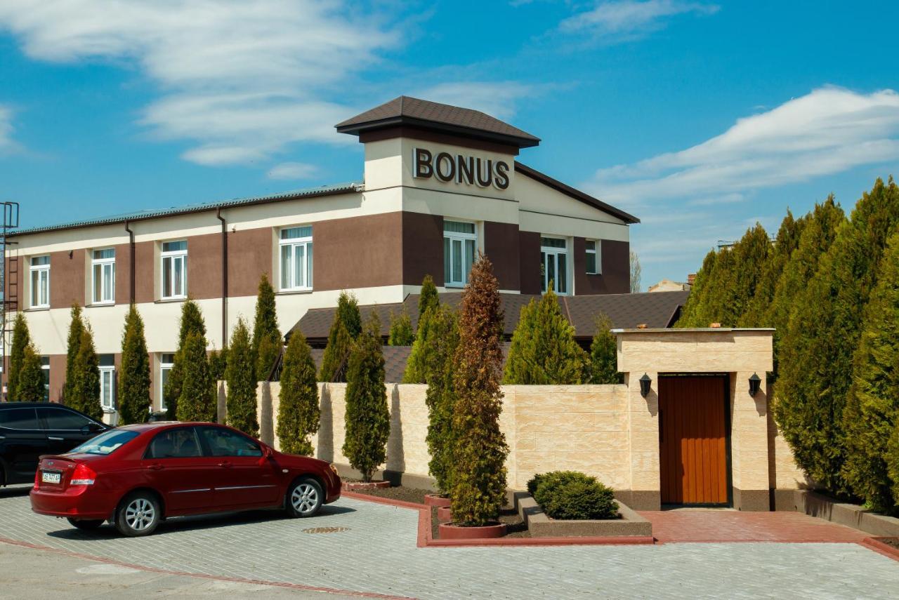 Bonus Aparthotel Vinița Exterior foto