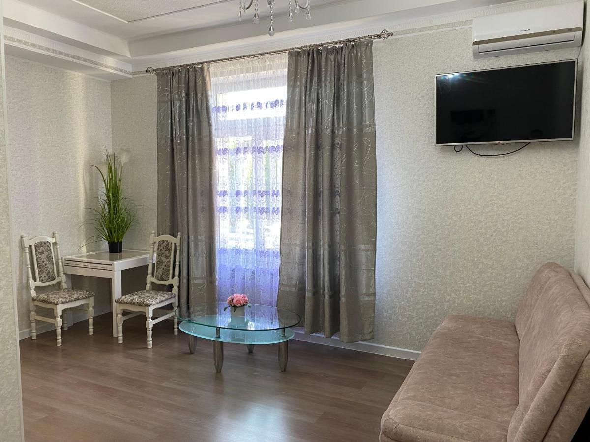 Bonus Aparthotel Vinița Exterior foto
