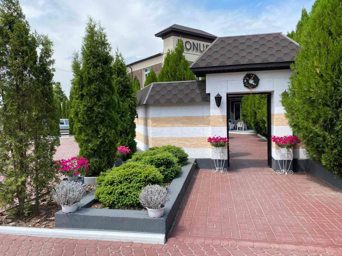 Bonus Aparthotel Vinița Exterior foto