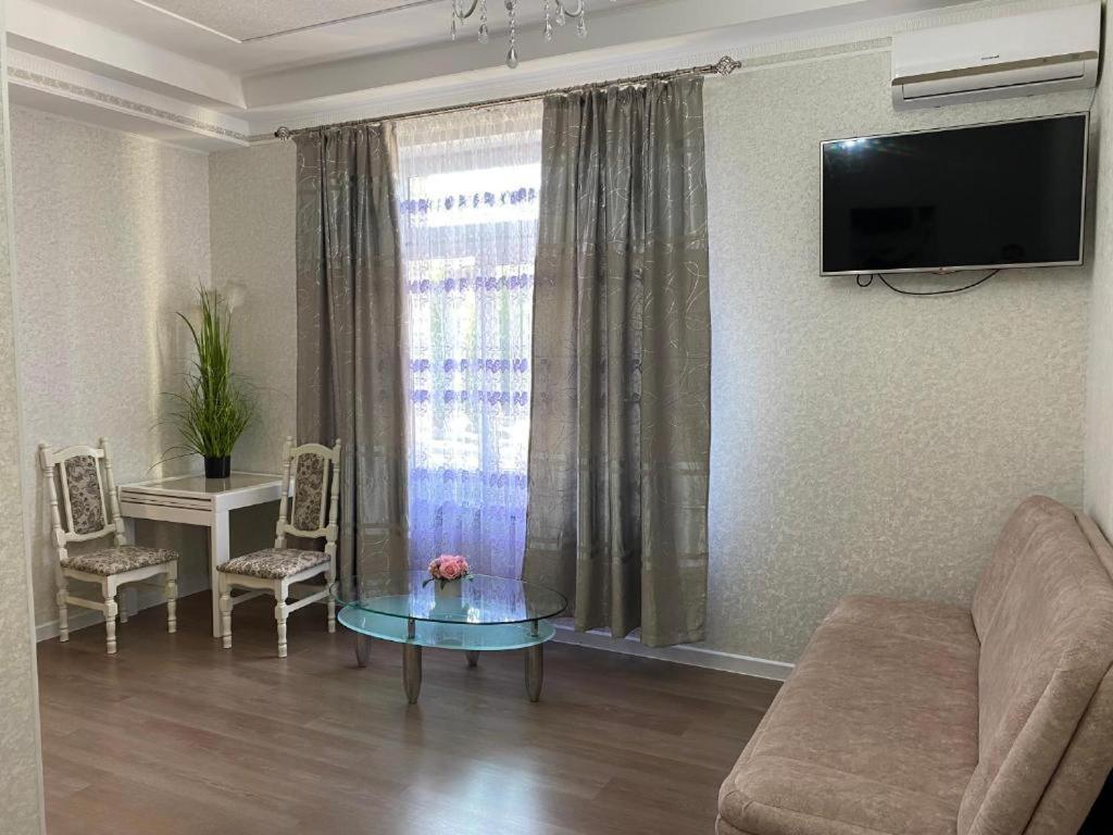 Bonus Aparthotel Vinița Exterior foto